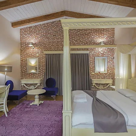 Casa Gace 4*